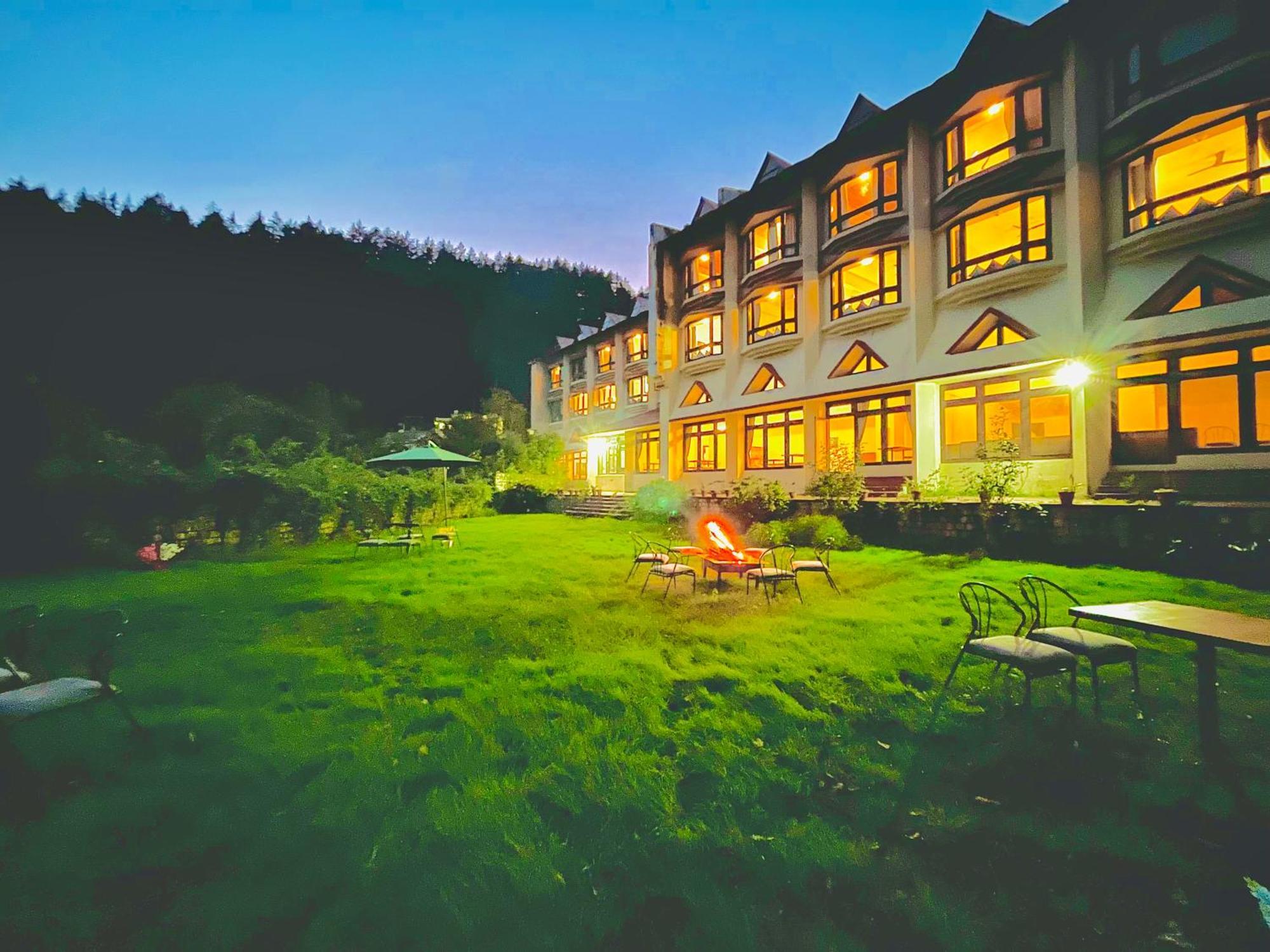 Sagar Heritage Resort, Near Mall Road Manali Zewnętrze zdjęcie